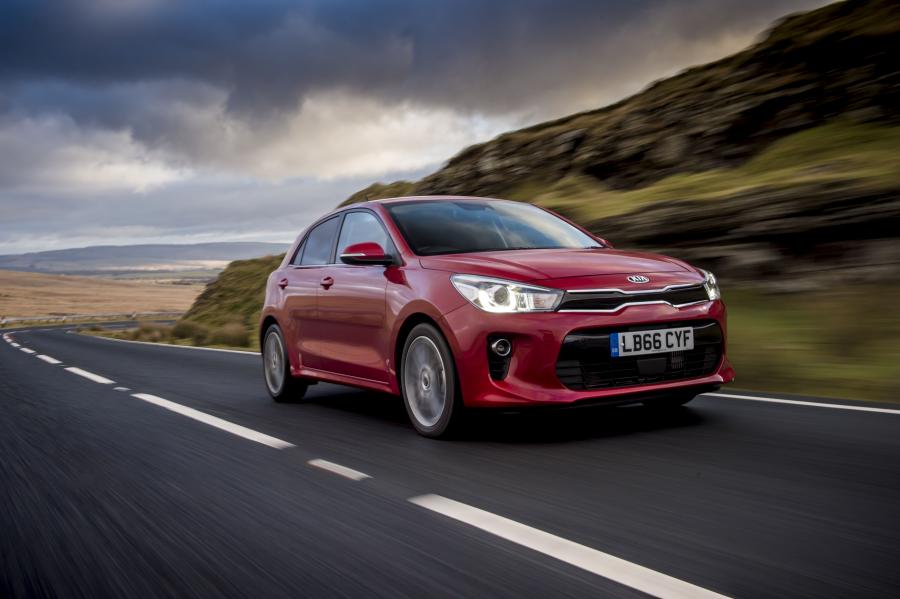  Kia Rio First Edition 2017 года  (UK) (фото 13 из 70)
